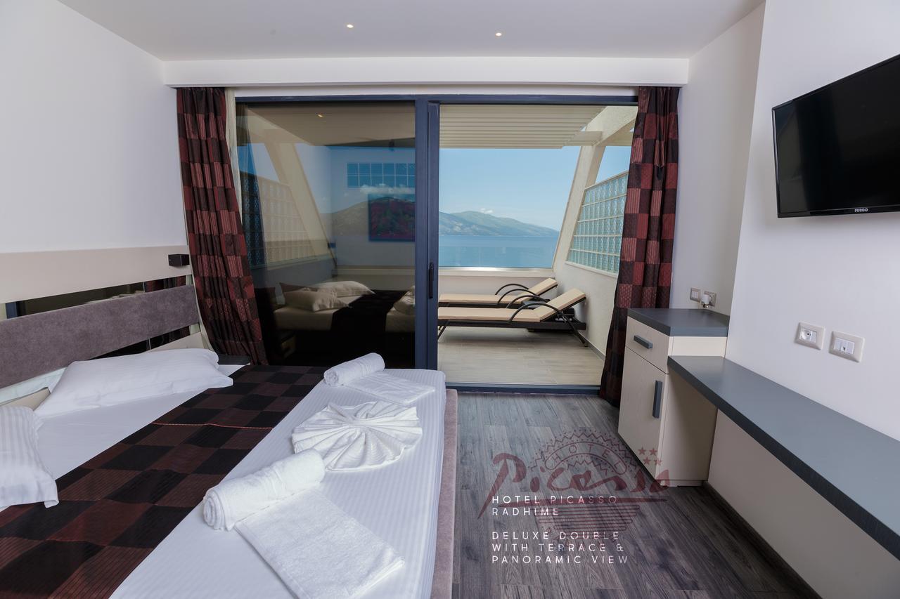 Hotel Picasso Vlore Exterior photo